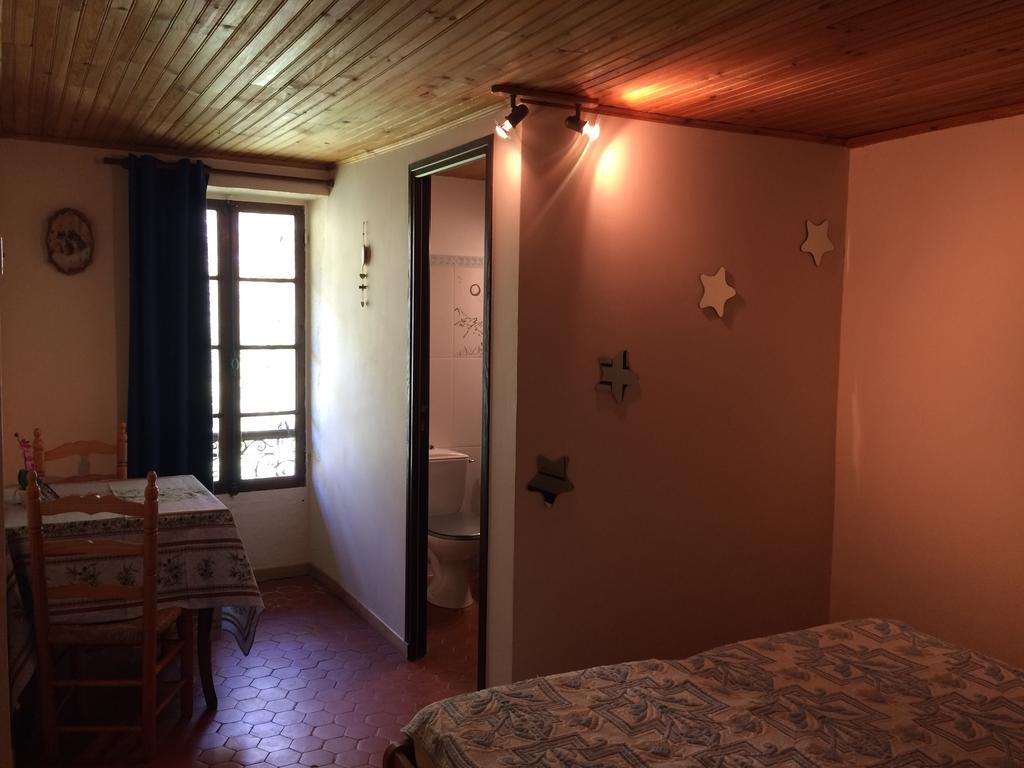 Gite Le Pelens Saint-Martin-d'Entraunes Exterior photo